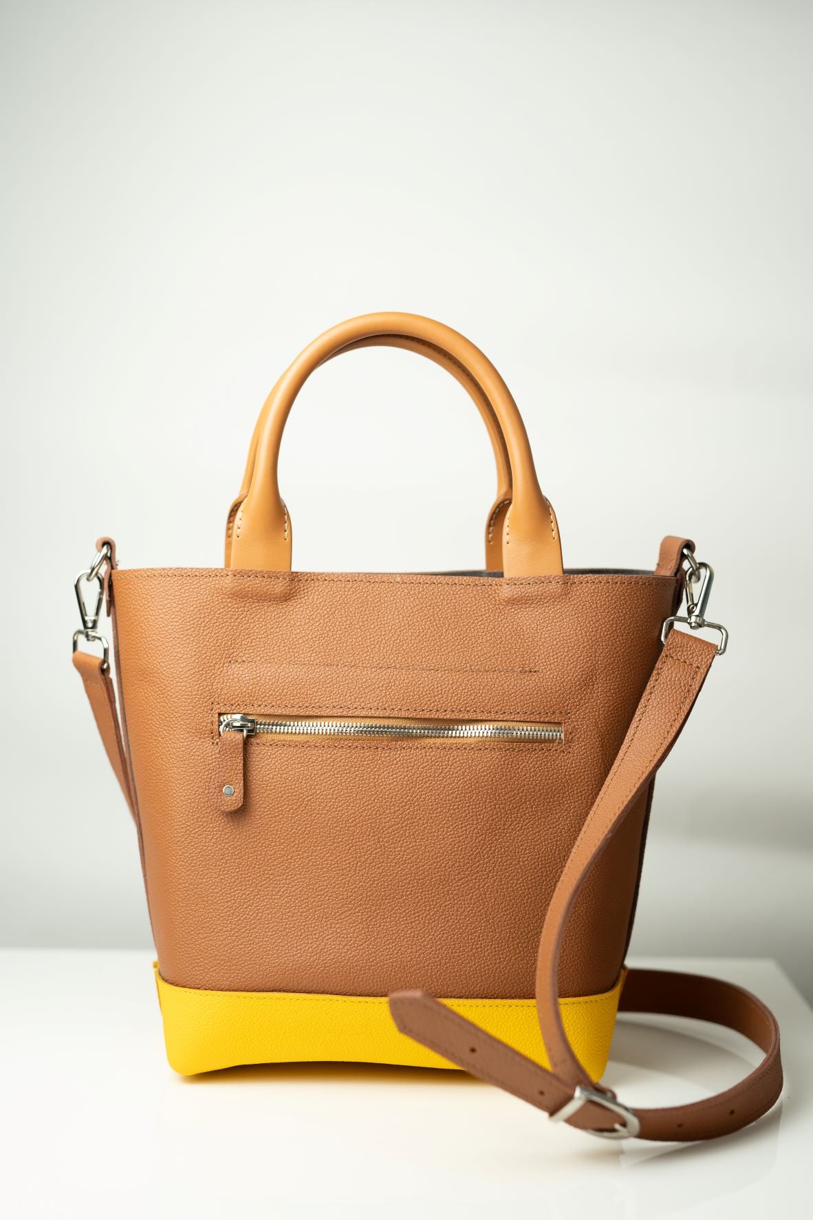 Girl Inspire Brown