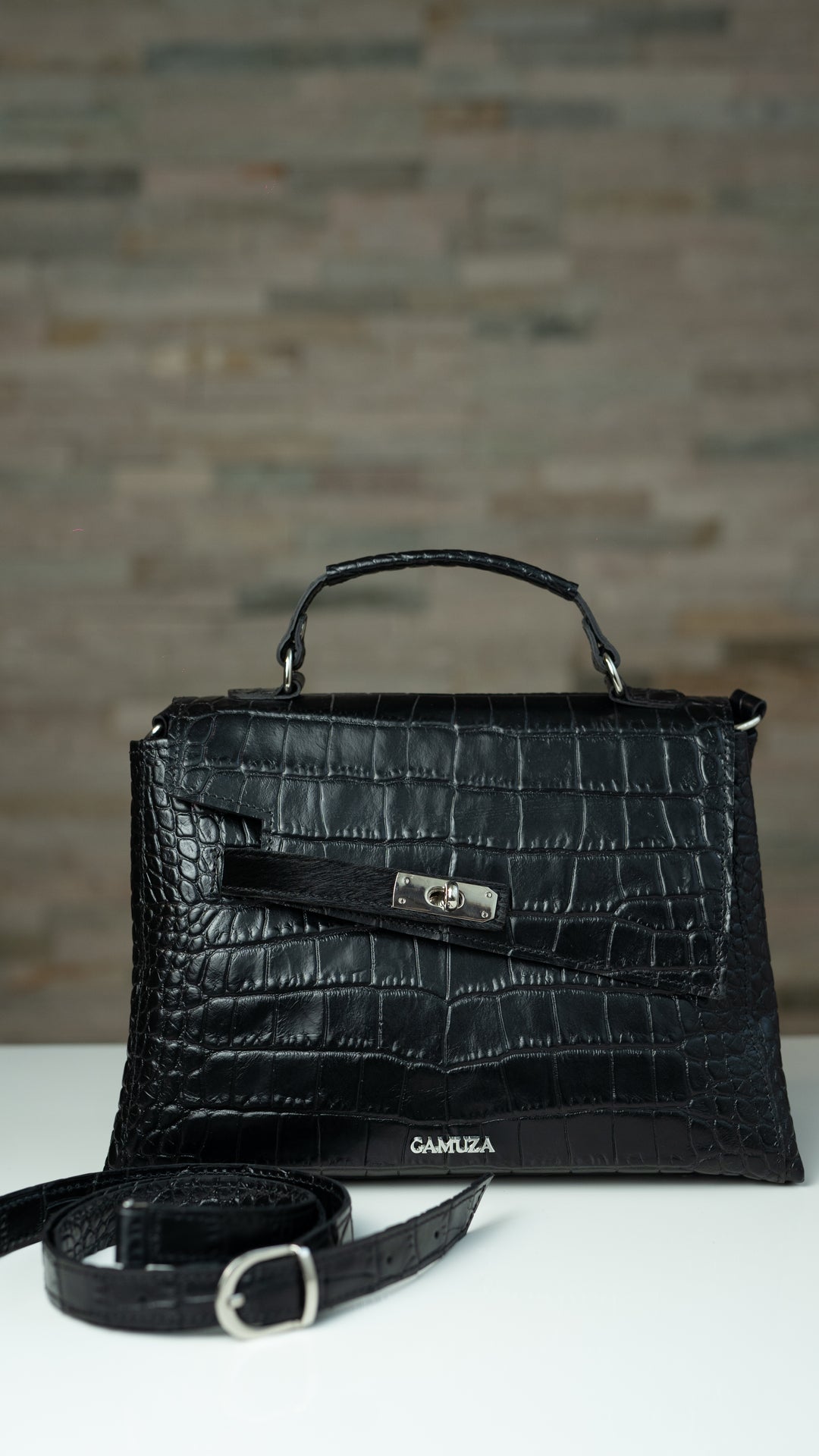 Girl Eclipse Black Print