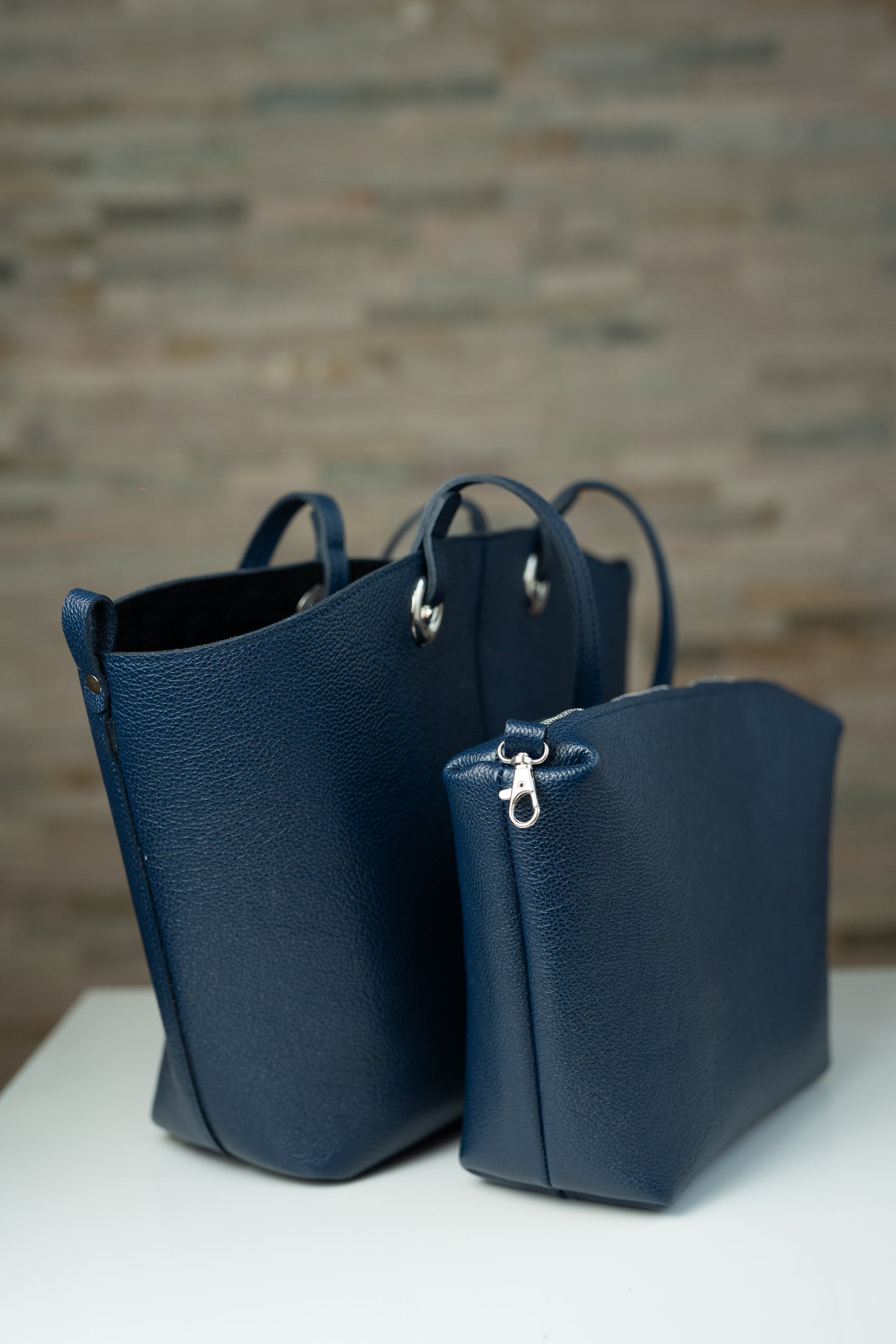 Girl Chop Shop Bleumarin