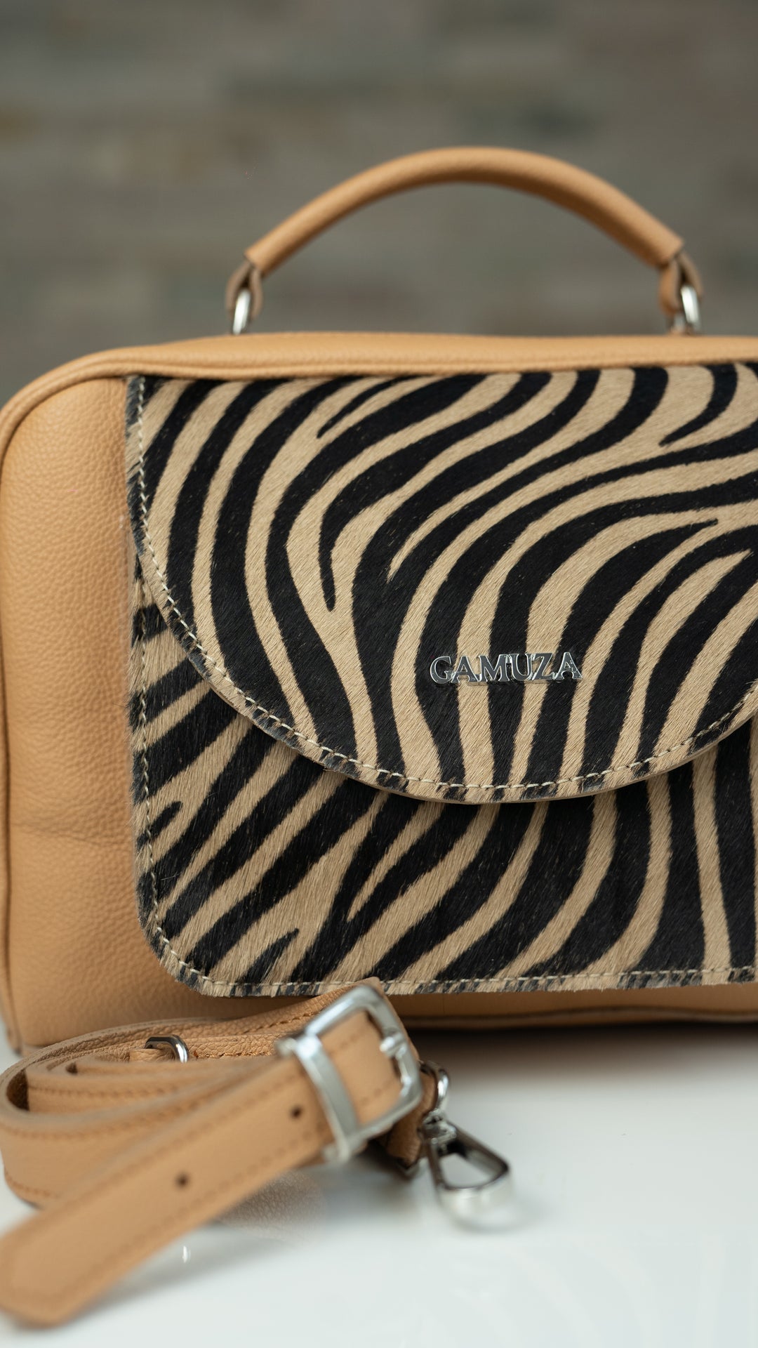 Girl Vibes Plus Capucino&Print