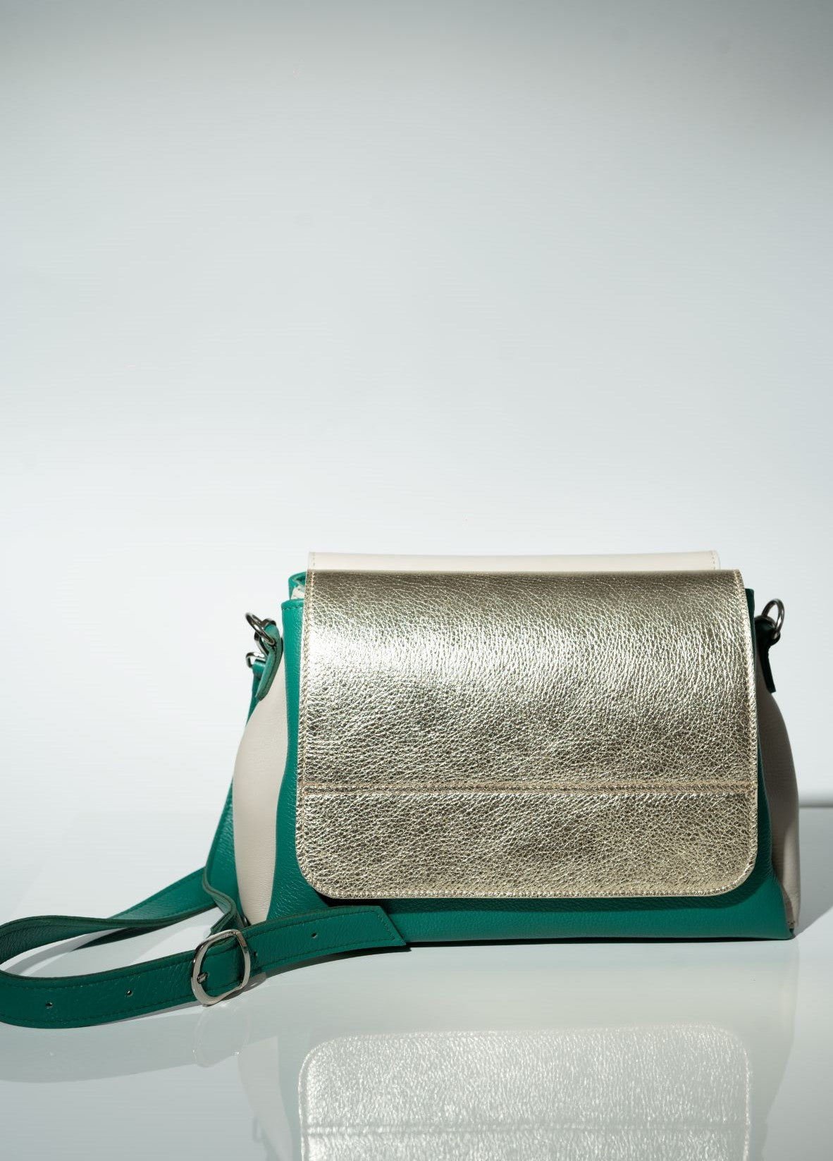 Girl Two Sides Verde