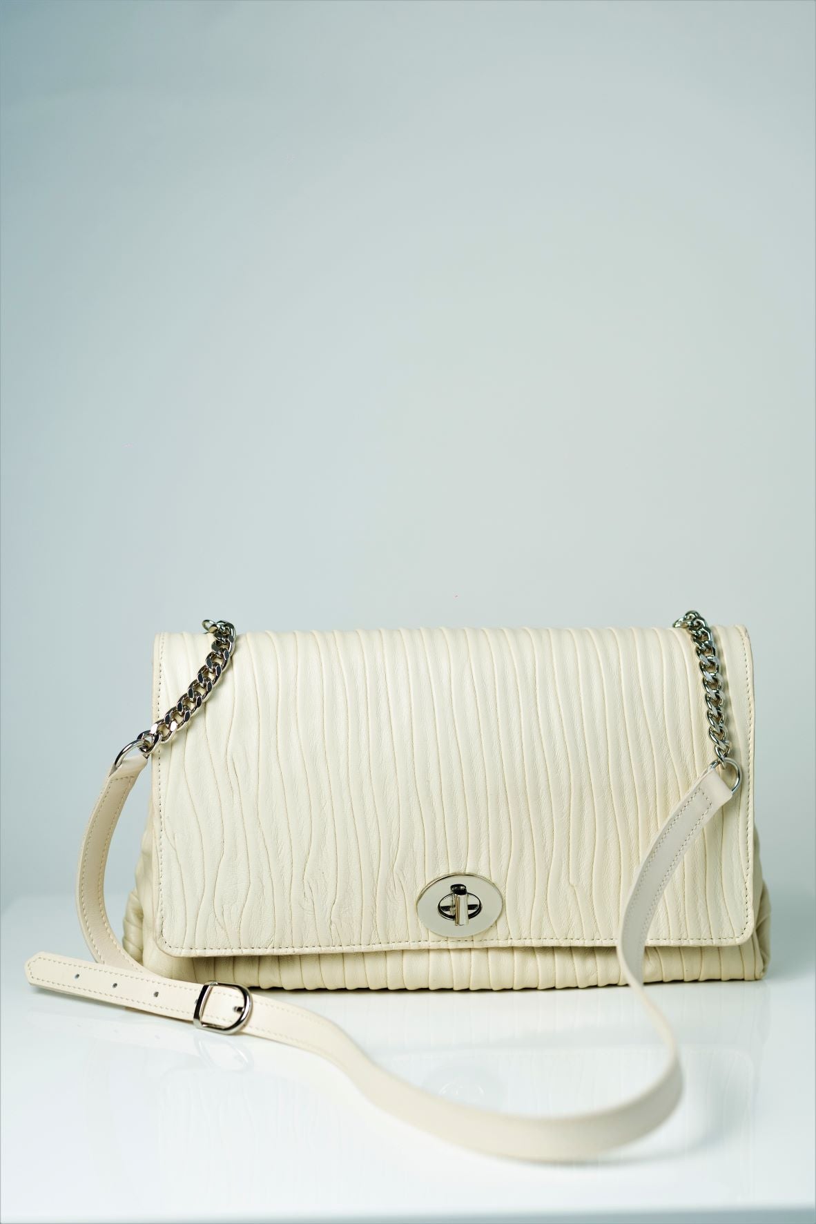 Girl Elegant Crem