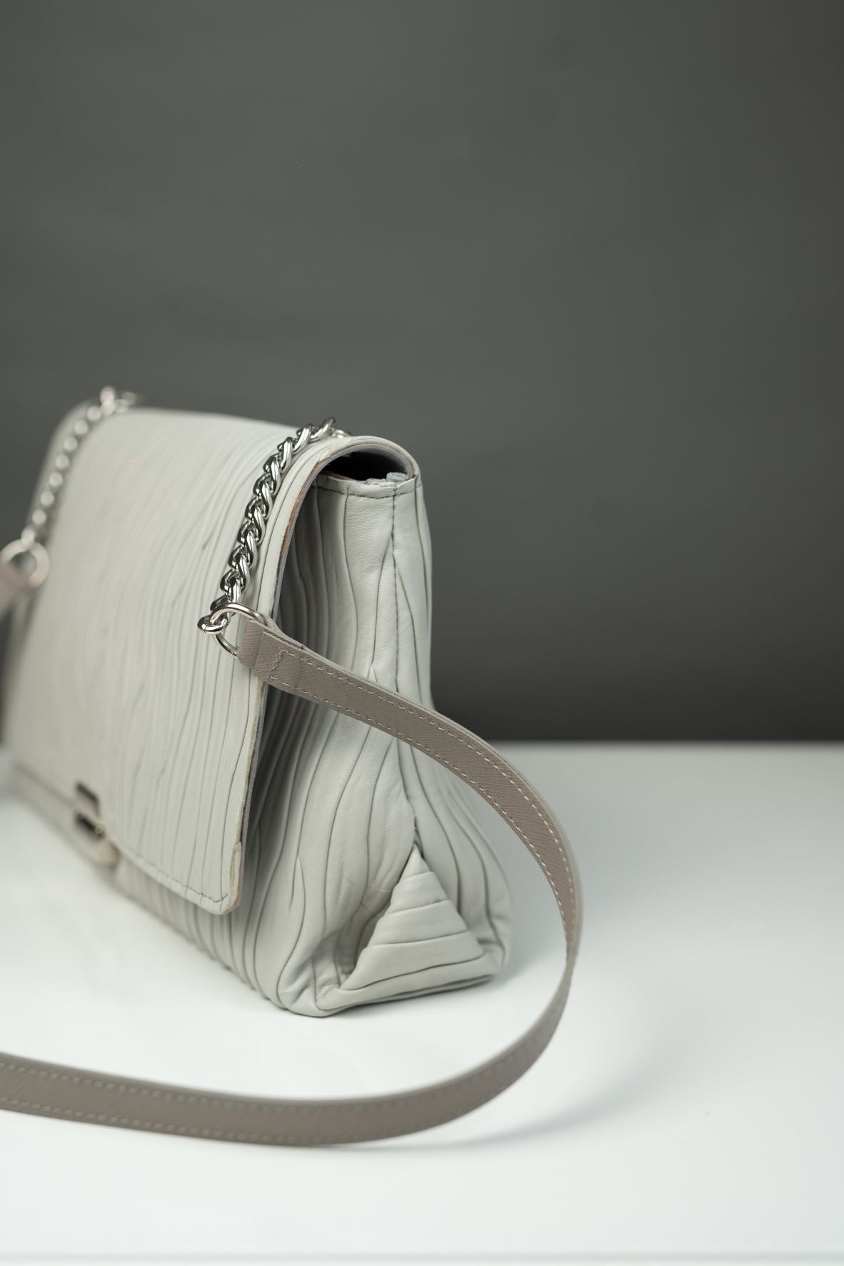 Girl Elegant Beige
