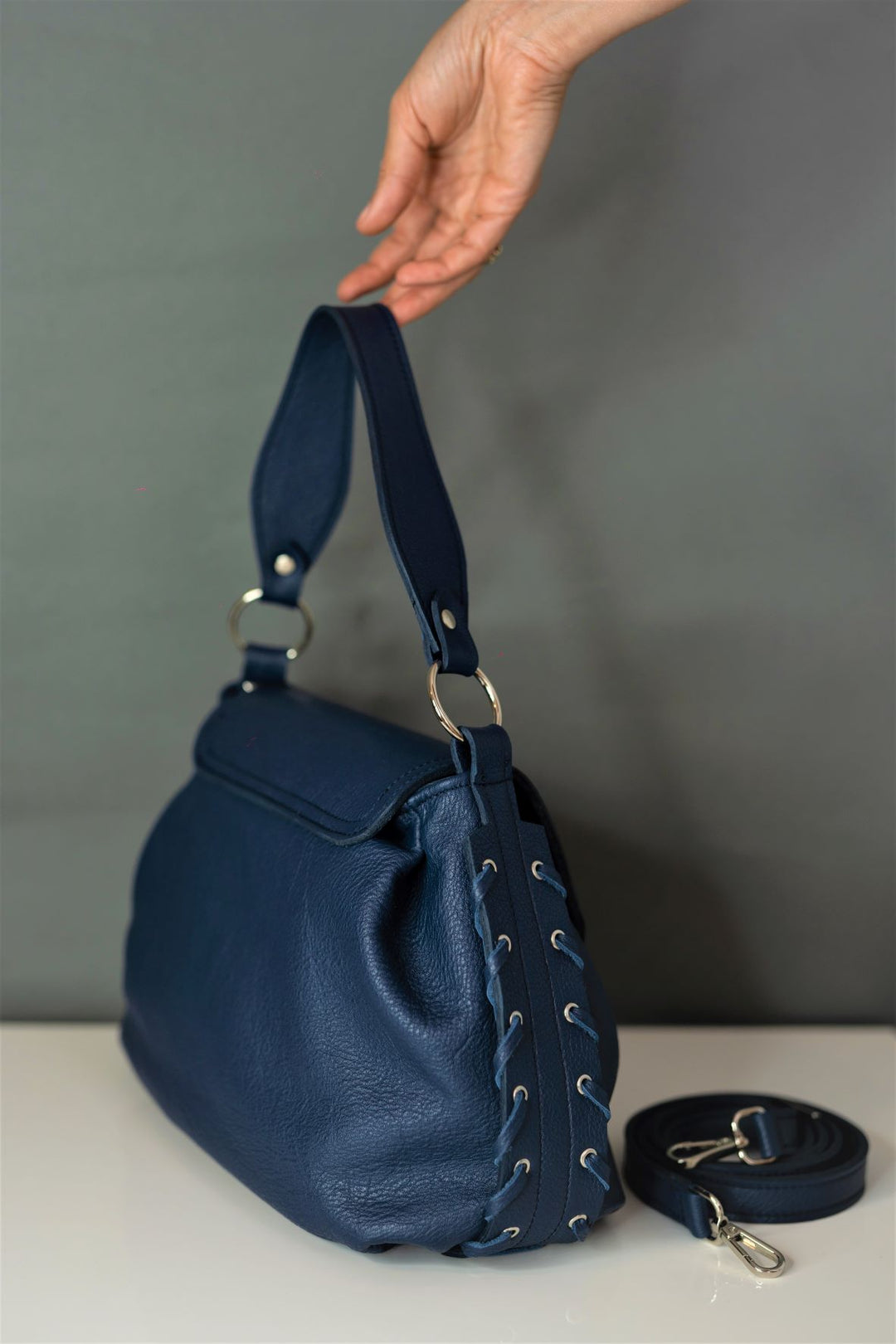 Independent Women Bleumarin