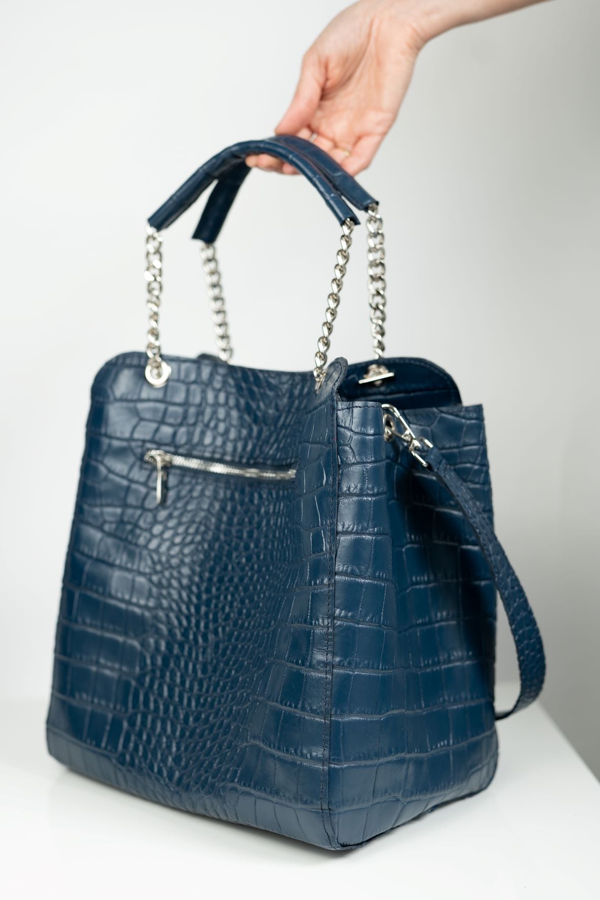 Designer Muza Bleumarin