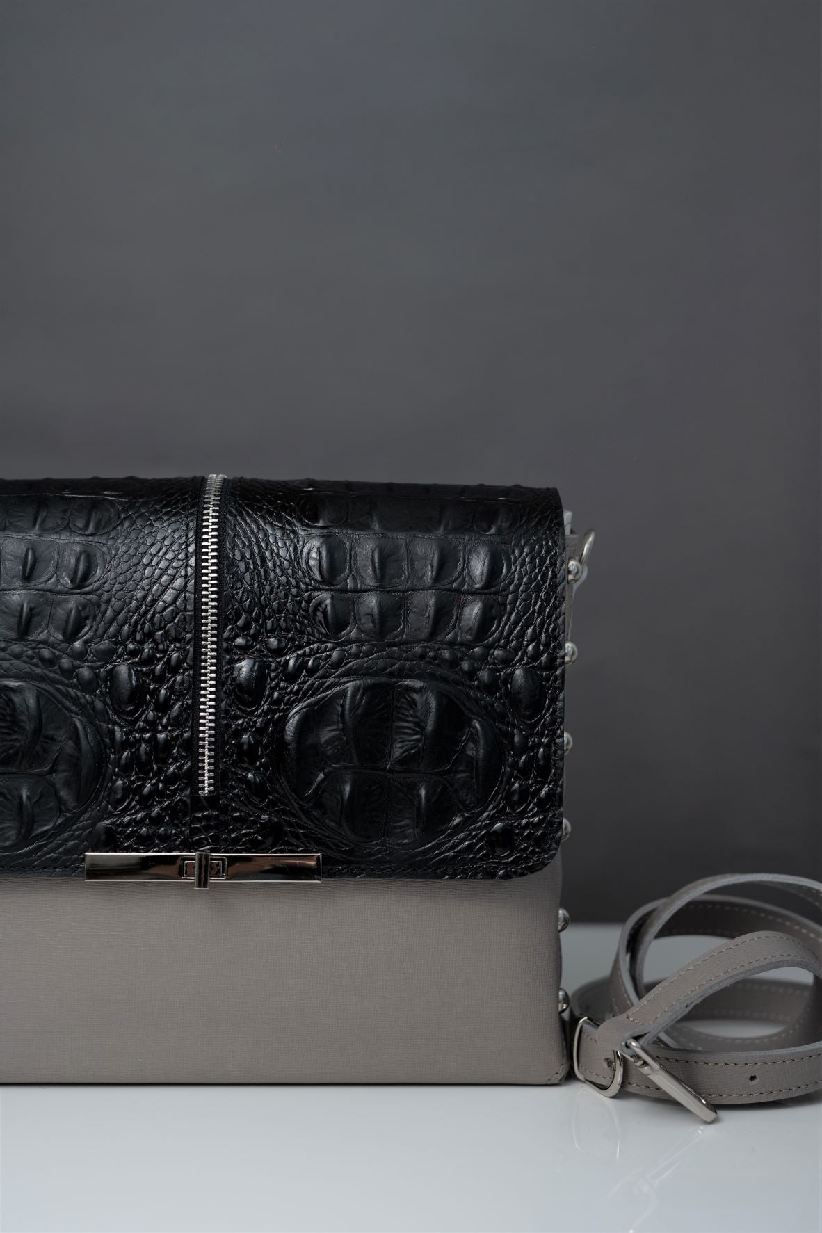 Large Cosmos Black Croco