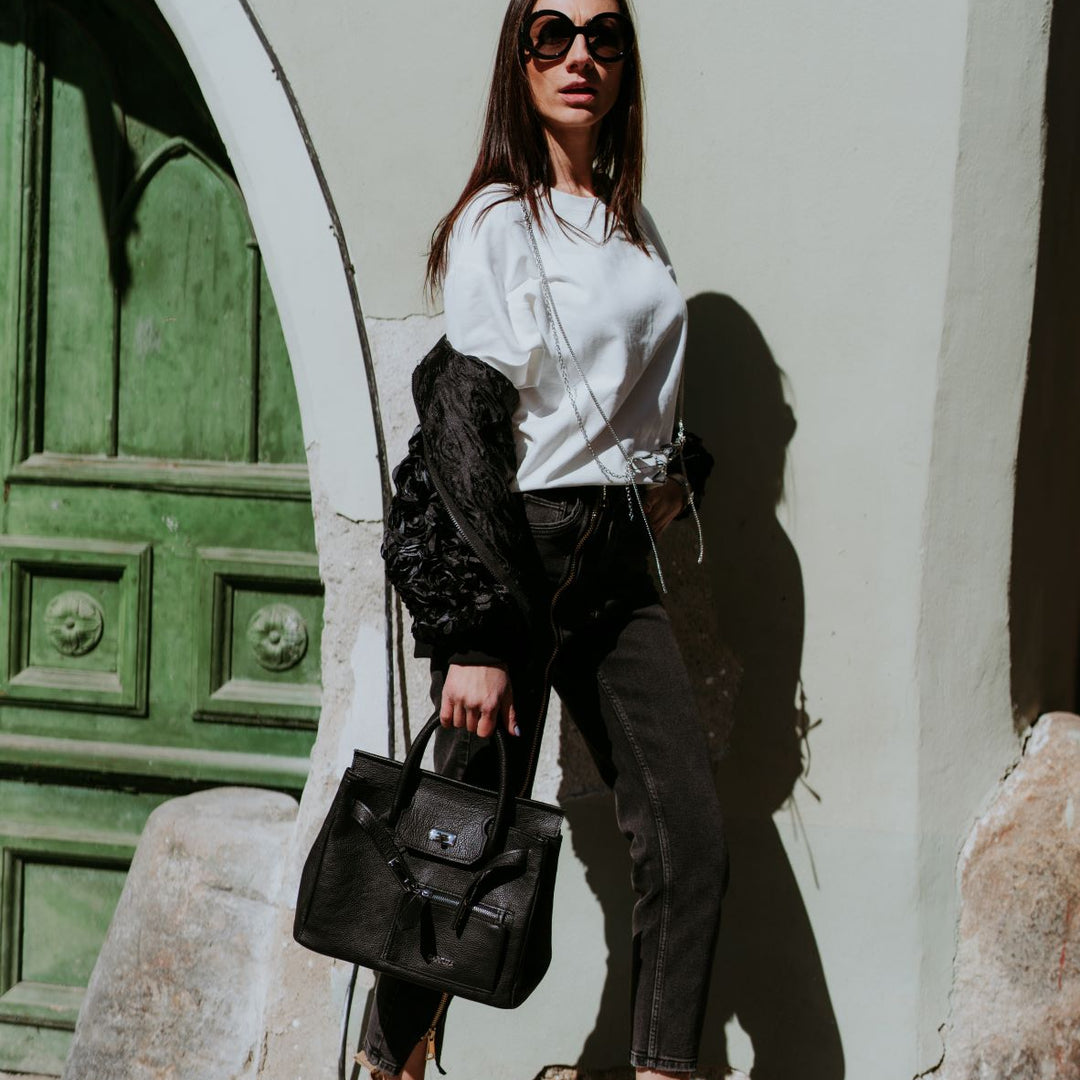 CLASIC ONE BLACK