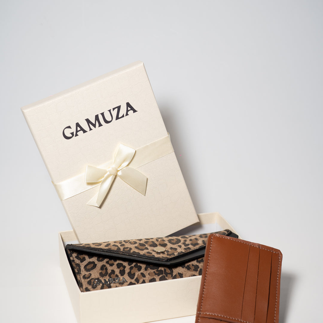 MAGIC BOX 7- set cadou piele naturala, portmoneu si portcard