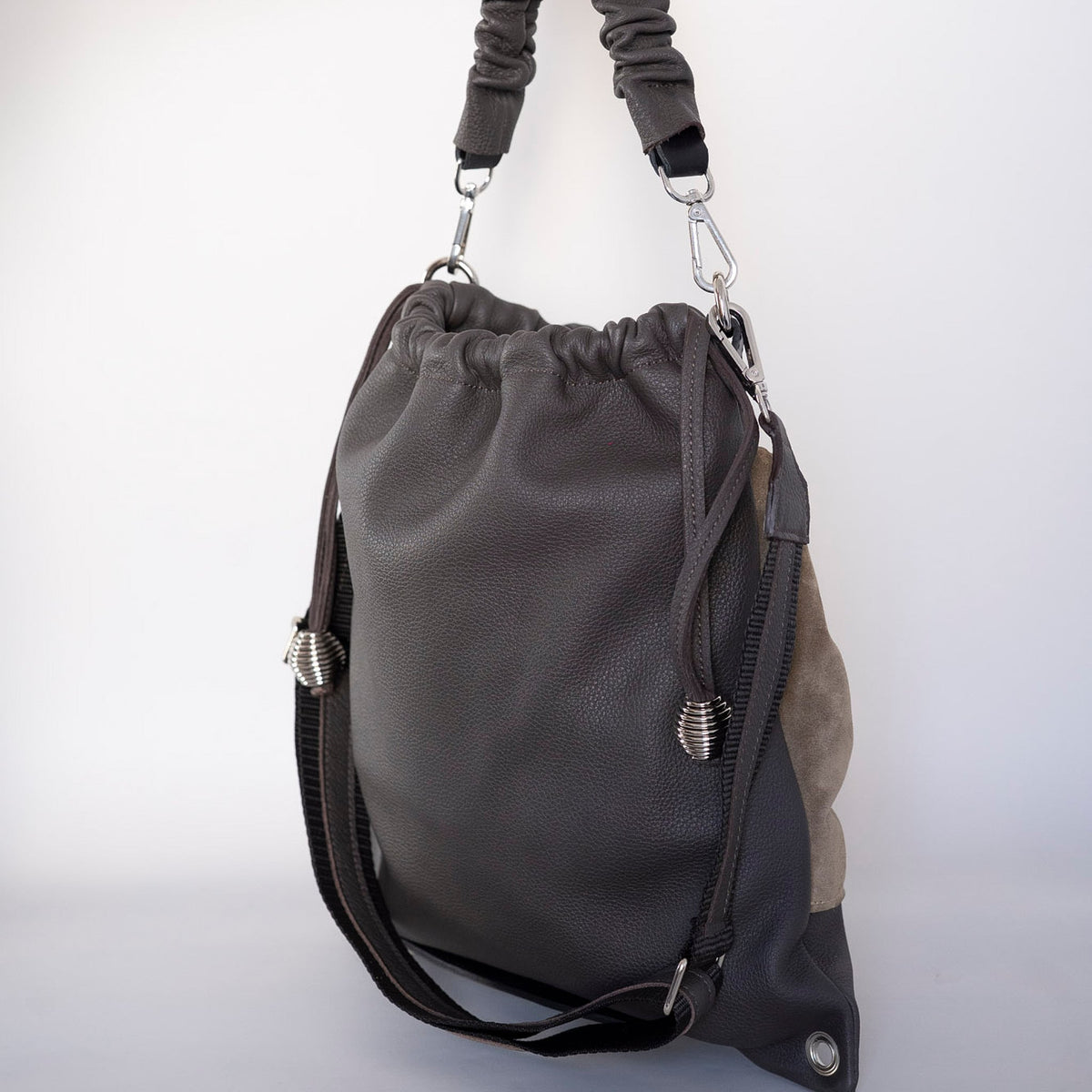 BLOOM-genuine leather bag, bucket style, medium-large size
