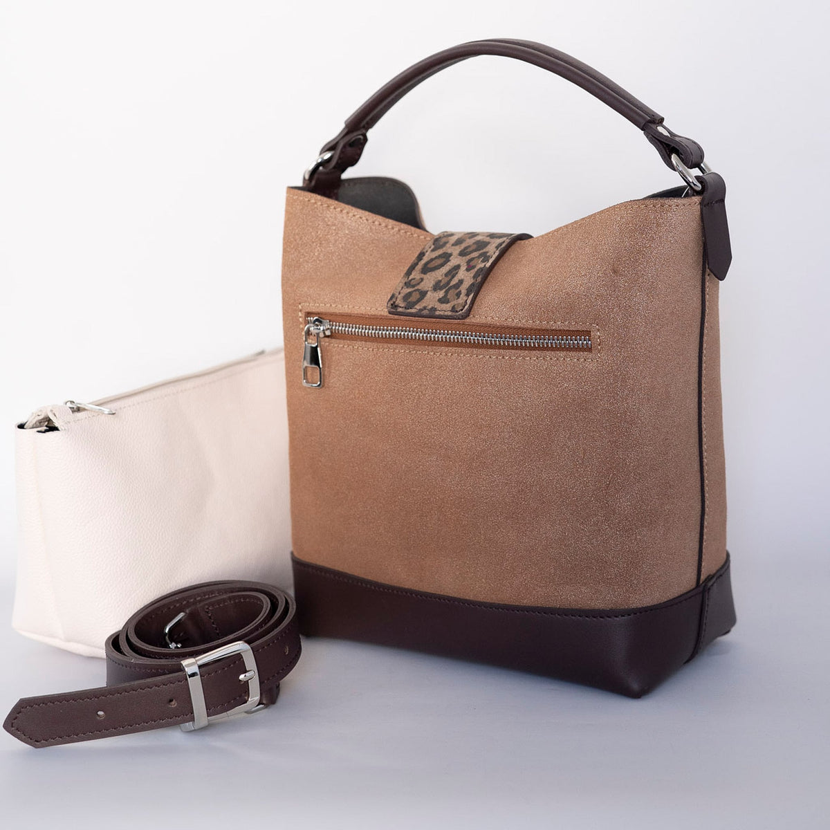 LADY LINE - genuine leather bag, bucket style, medium size