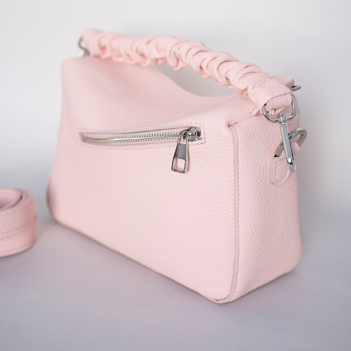 SIMPLE PUZZLE - genuine leather bag, elegant, medium size