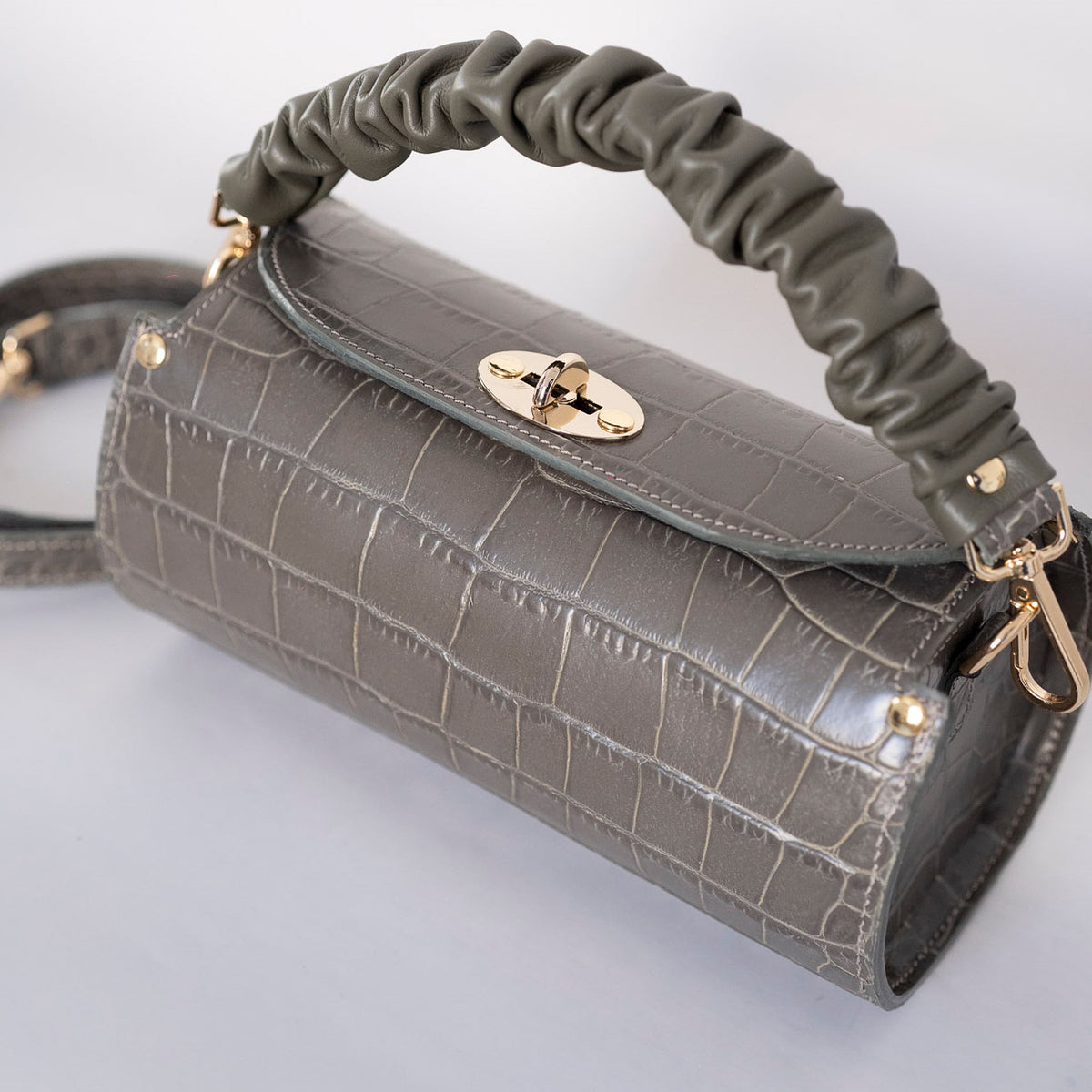 IZY BUBBLE - genuine leather bag, elegant, medium size