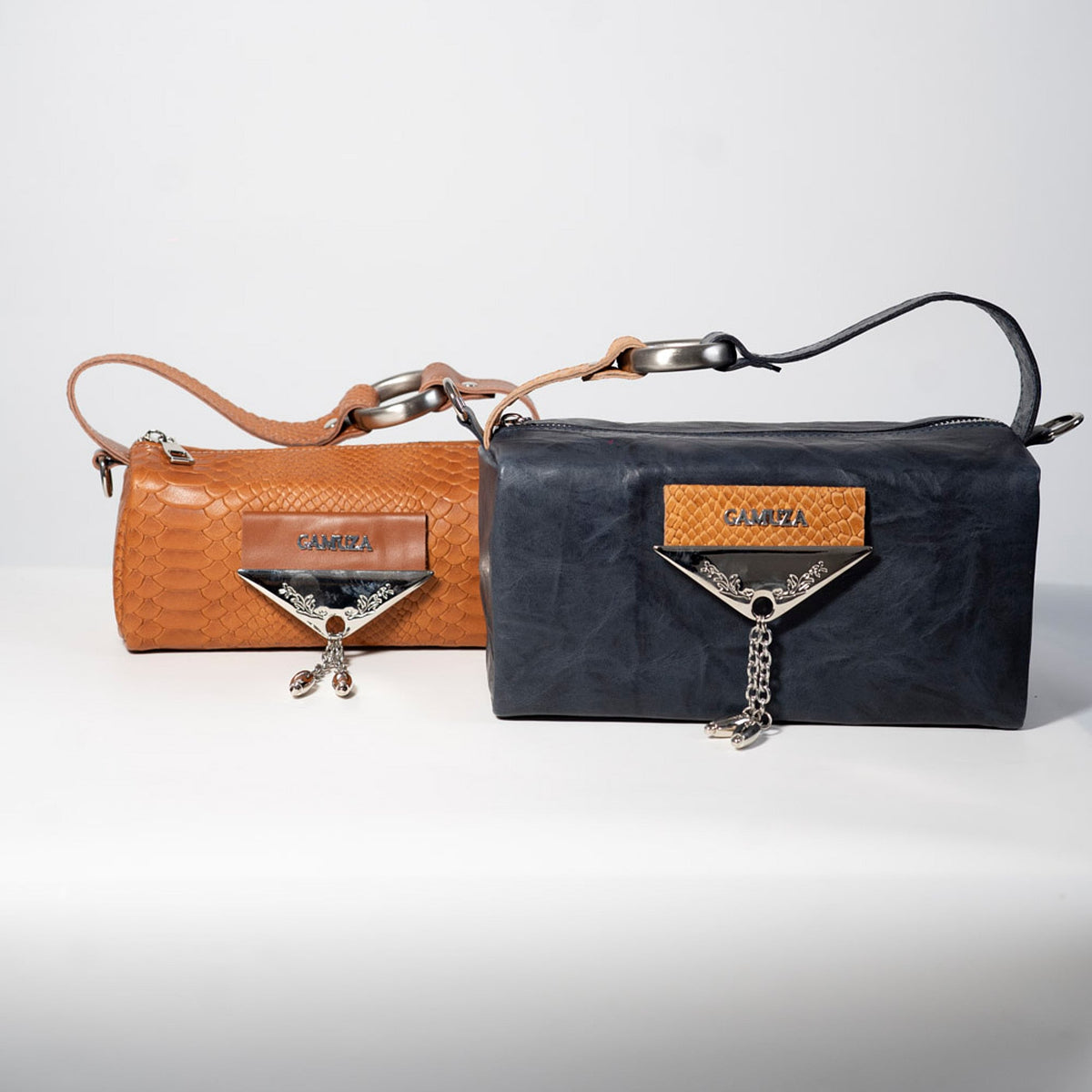 Cool Girl - medium-sized genuine leather daytime bag