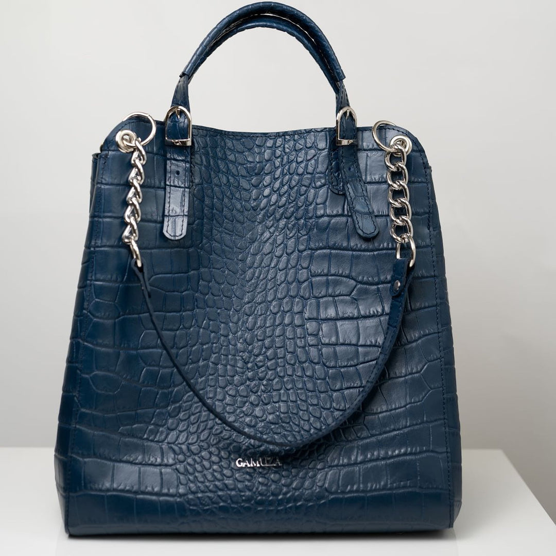Designer Muza Bleumarin