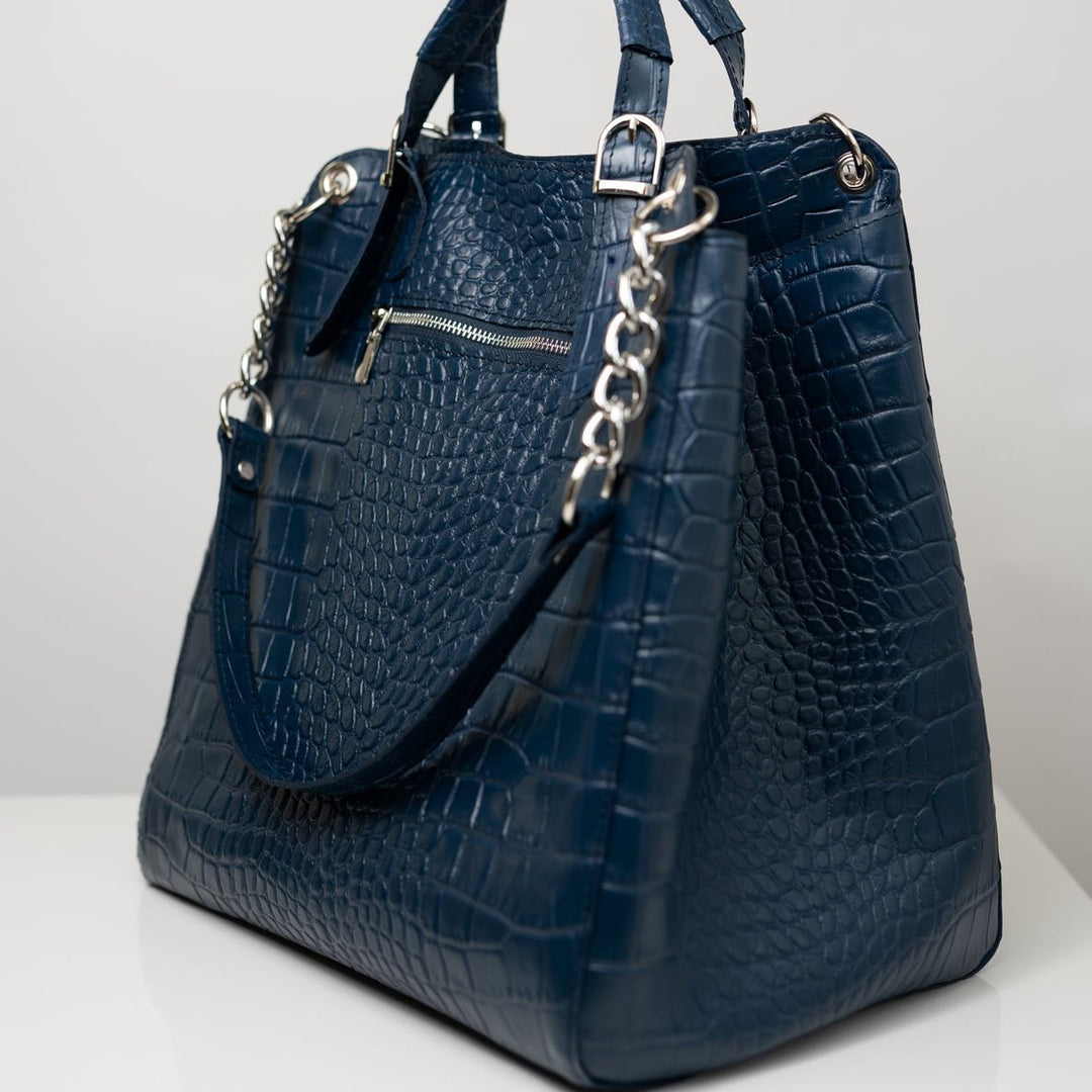 Designer Muza Bleumarin