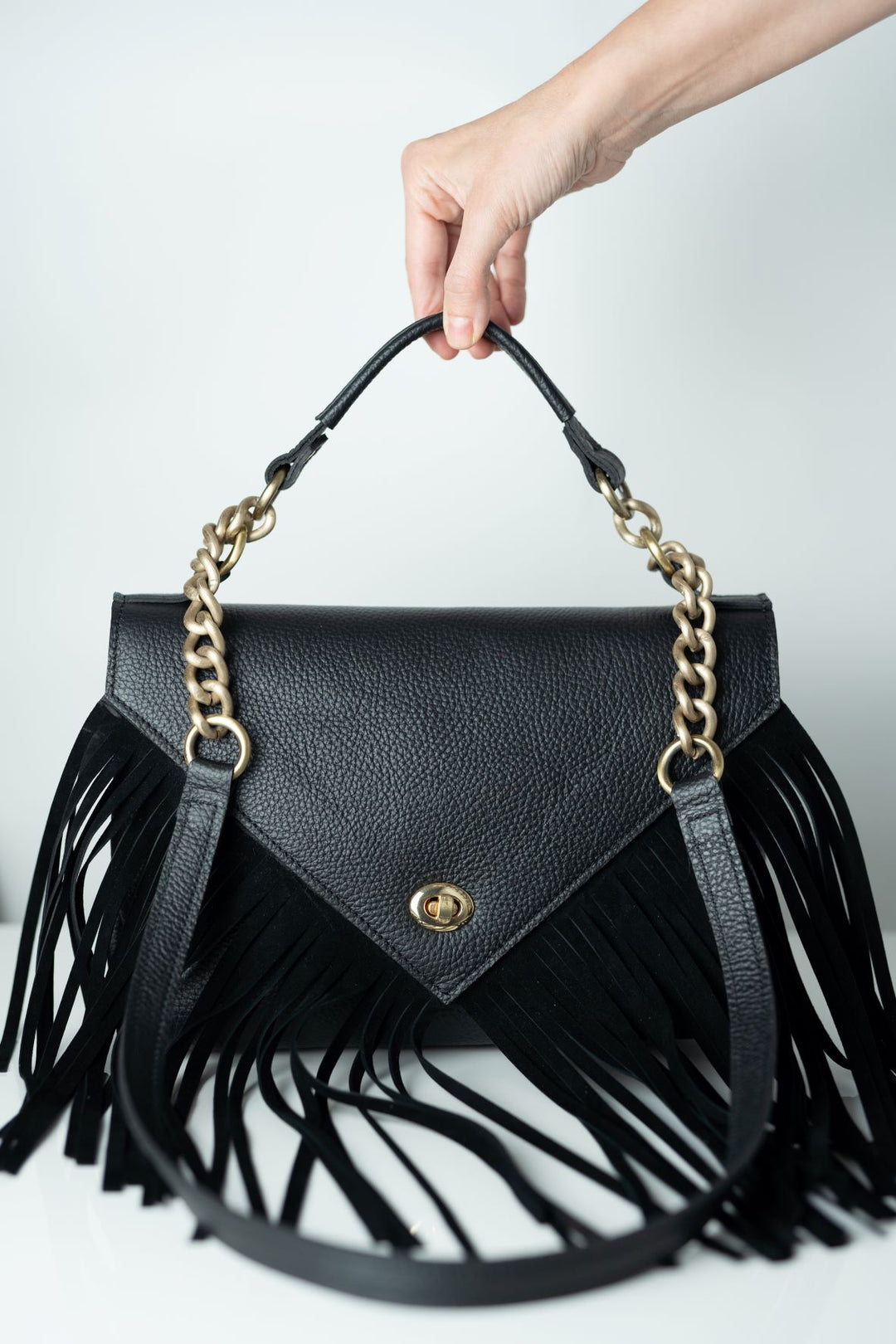 Elegant Fringe Black