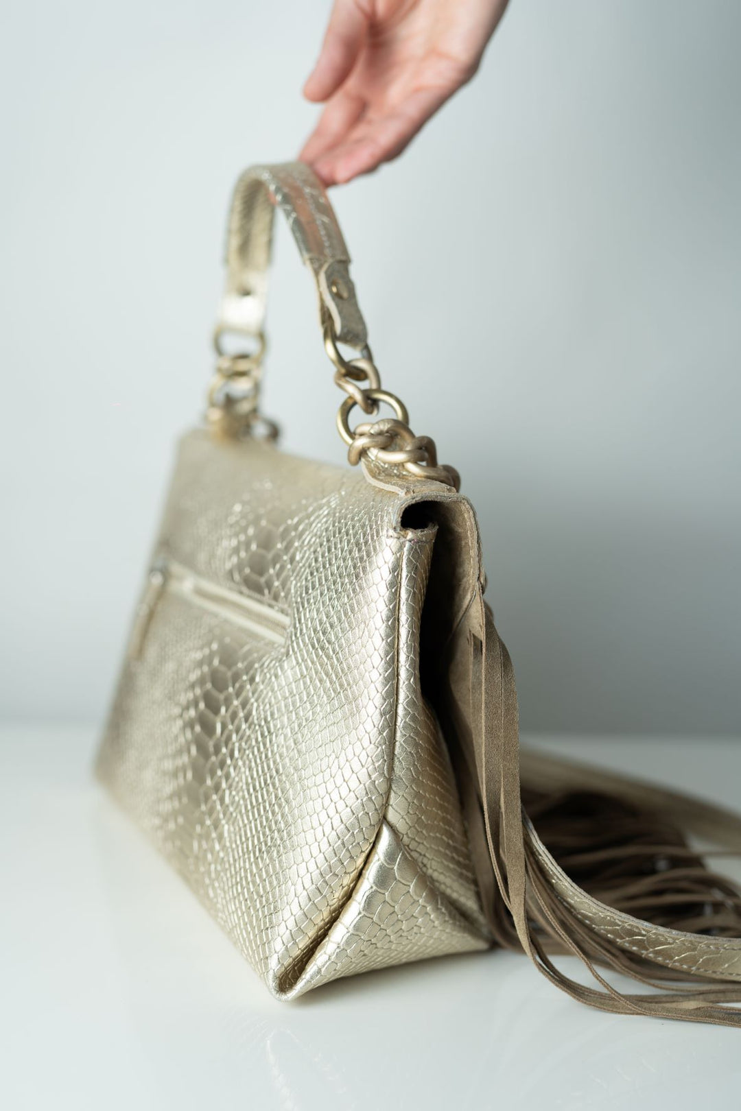 Elegant Fringe Auriu Pal