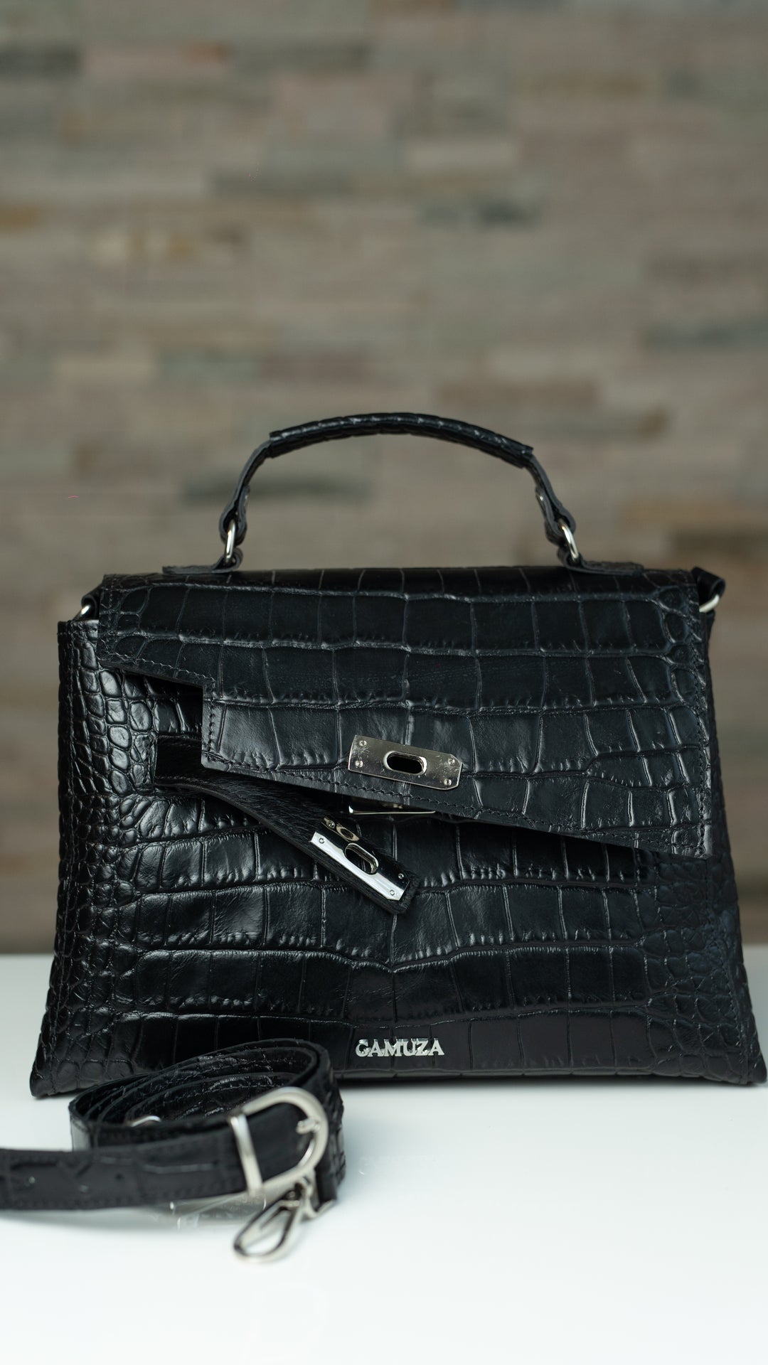 Girl Eclipse Black Print