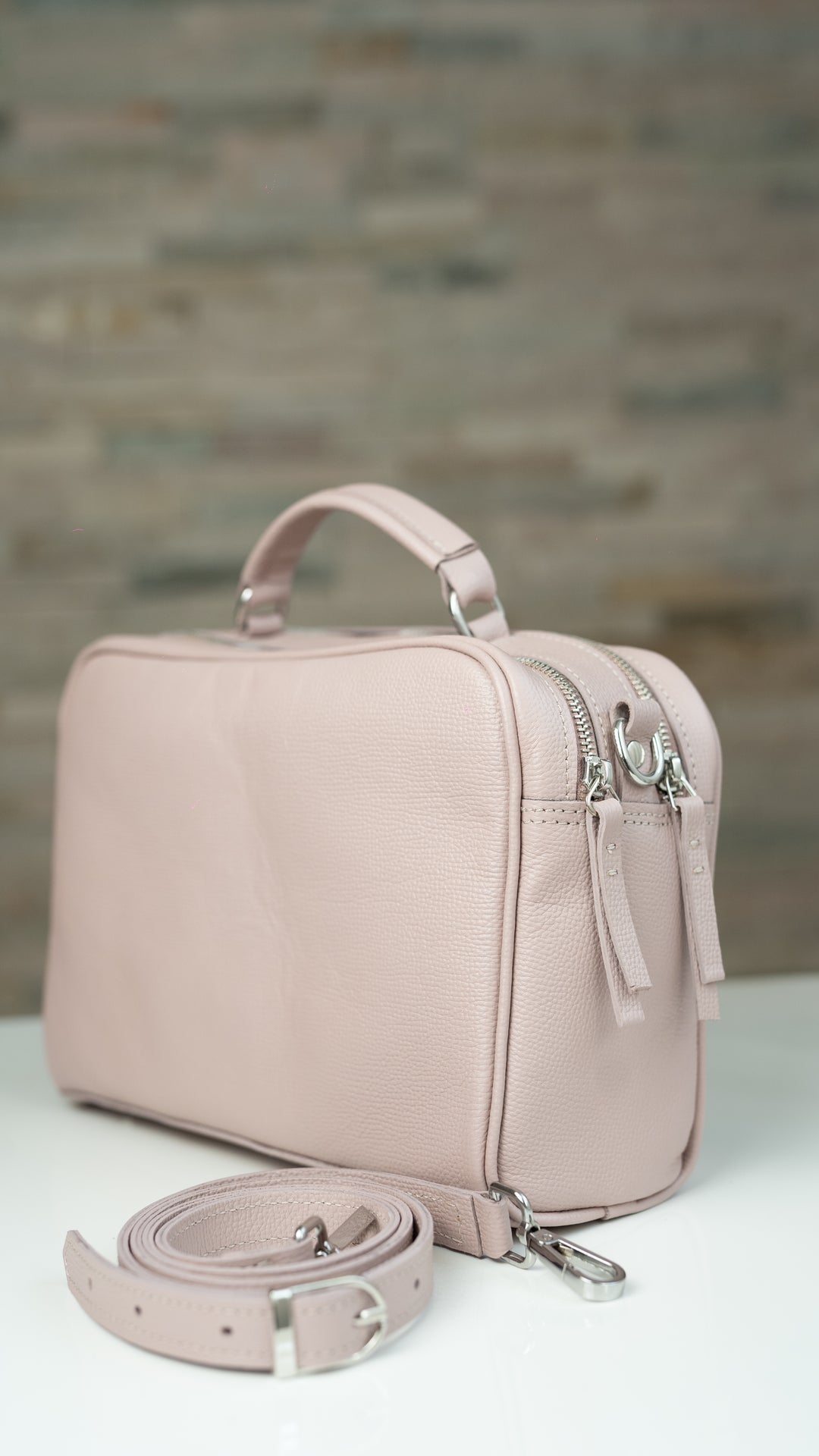 Girl Vibes Plus Lila