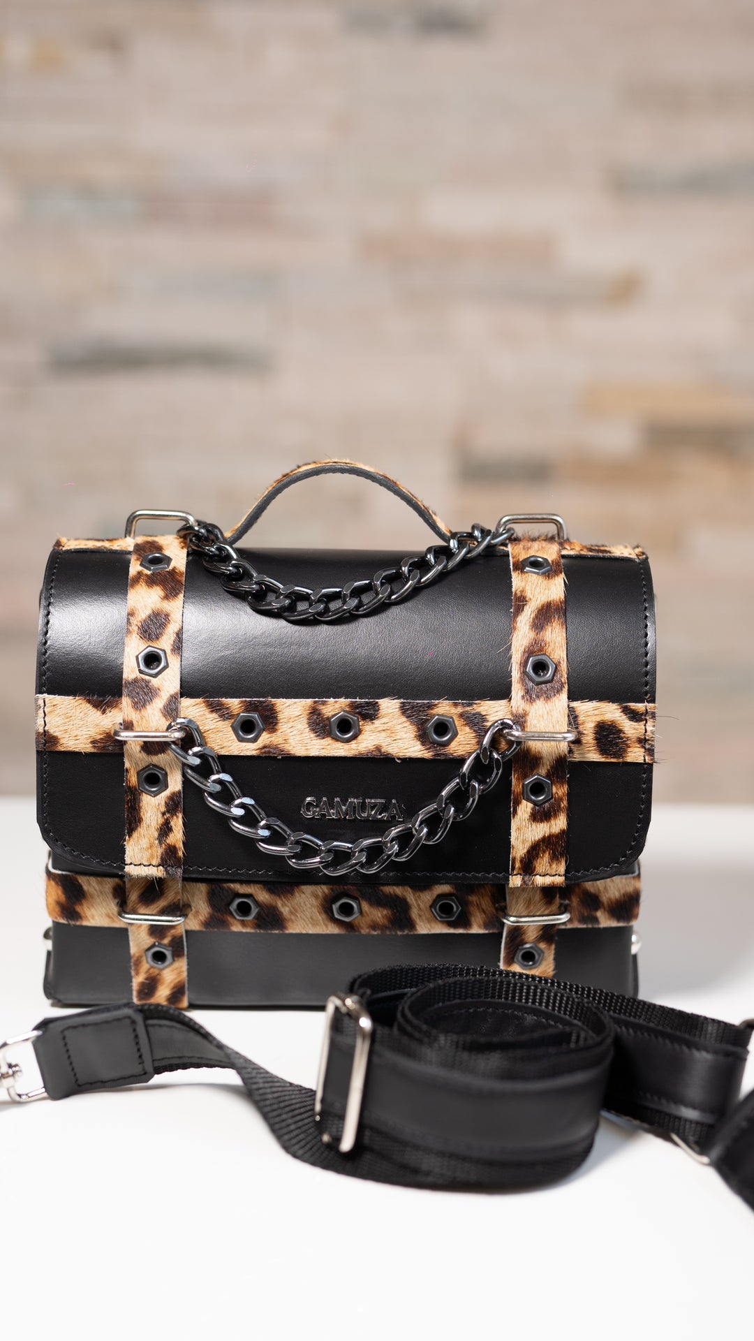 Girl Cosmos Rock Black