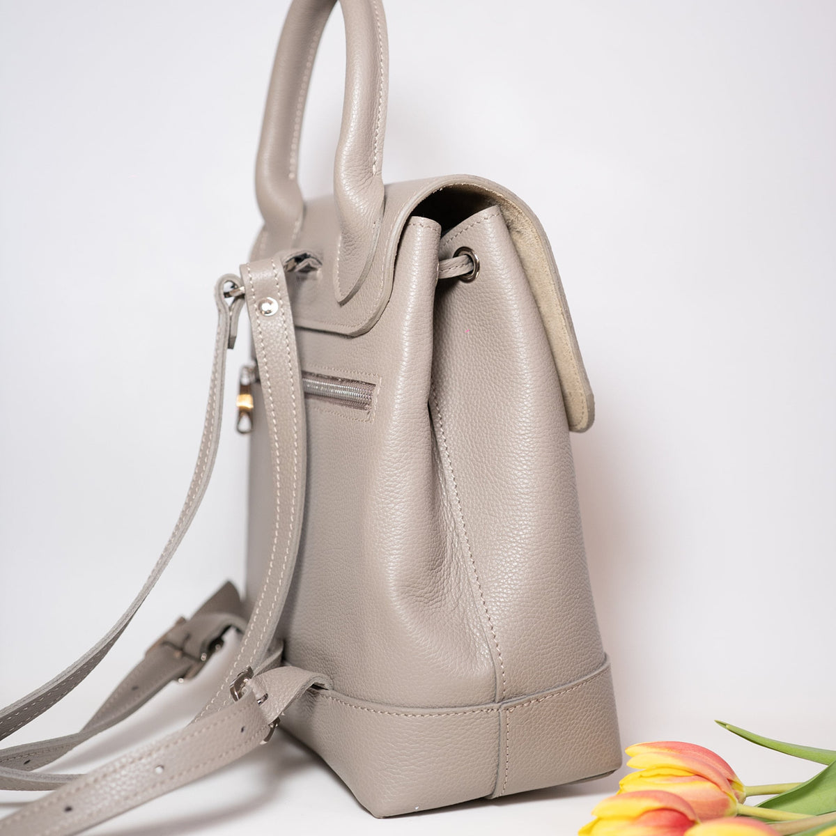 Lady Line White