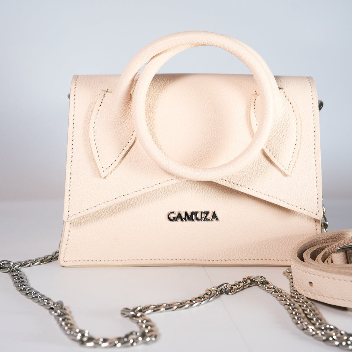 CARMEN - genuine leather bag, small size, with chain
