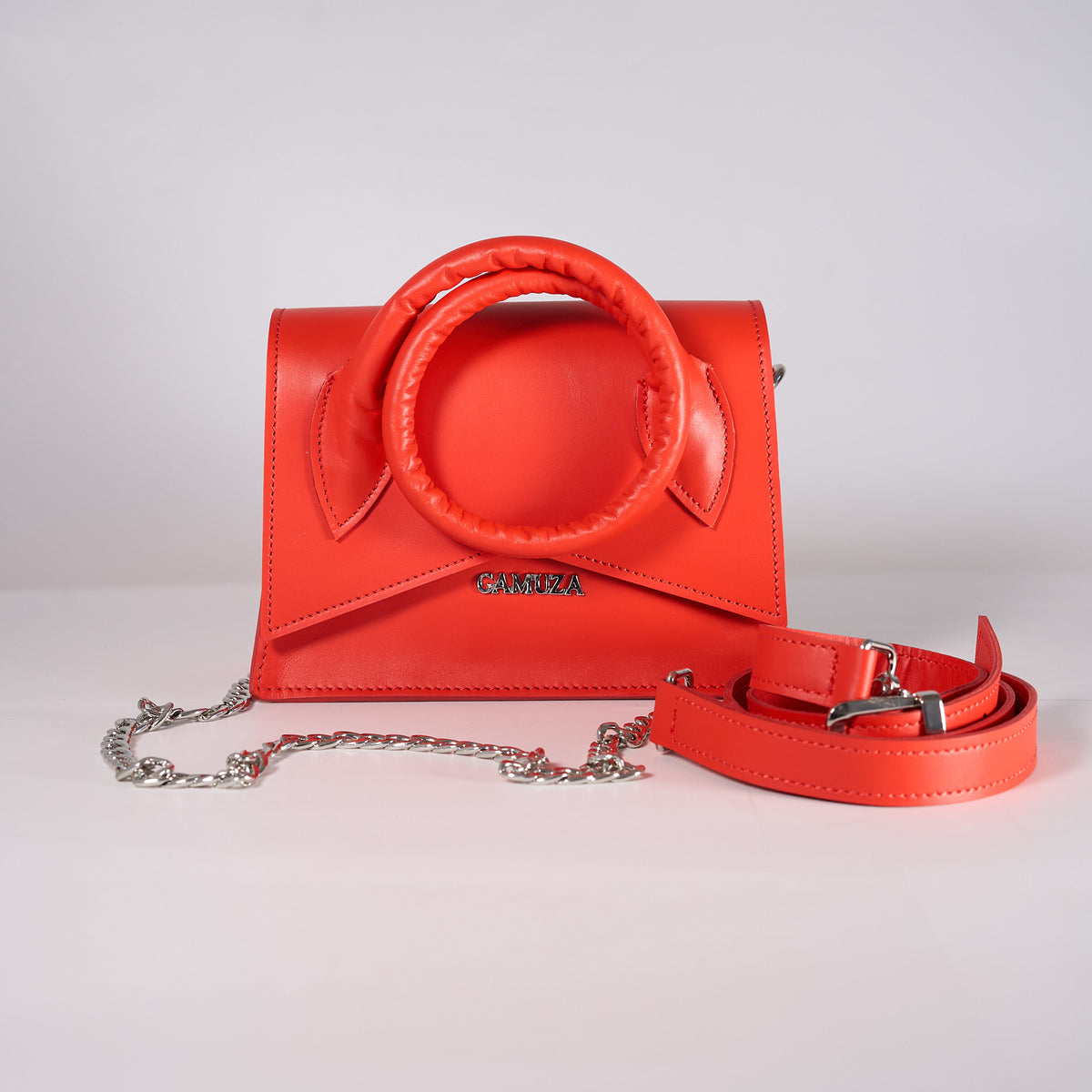 CARMEN - genuine leather bag, small size, with chain