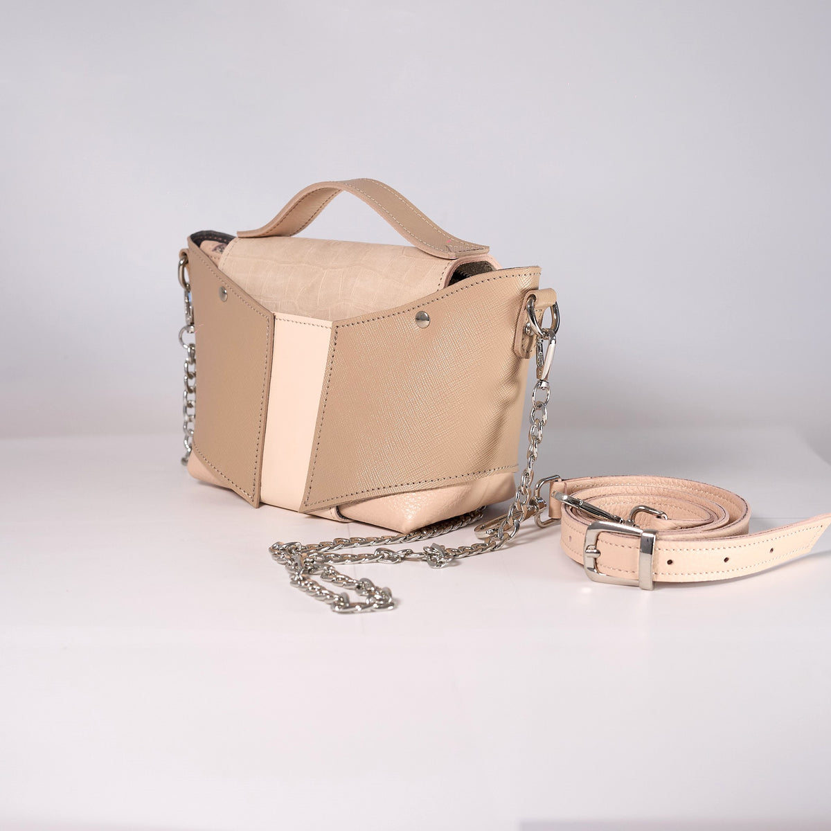 Pinata- genuine leather, small size, for daily use