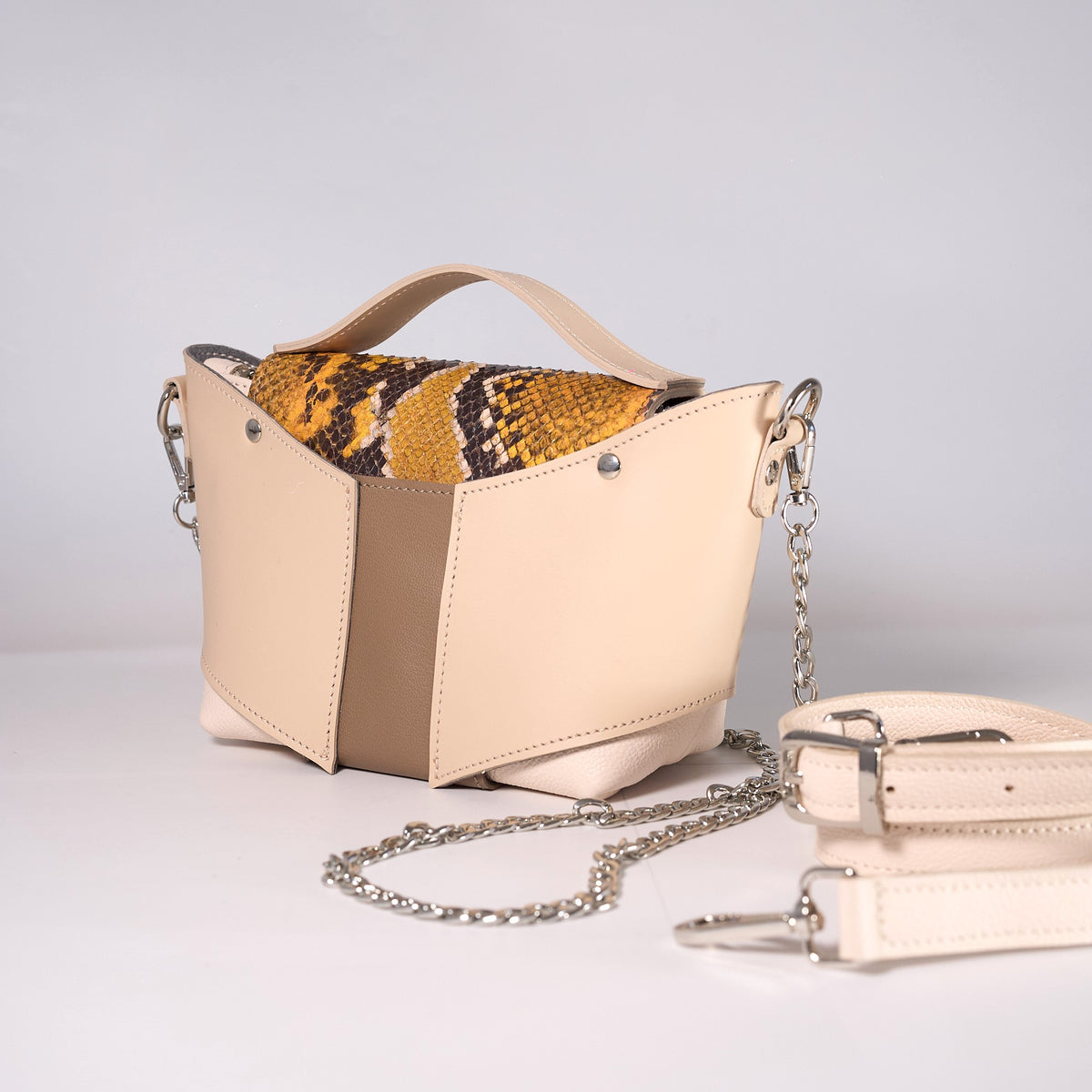 Pinata- genuine leather, small size, for daily use