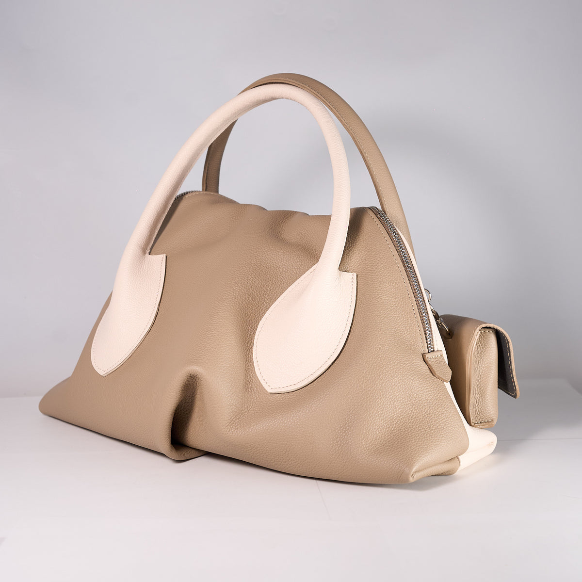 Girl Cosmopolitan - genuine leather handbag, large size, top handle