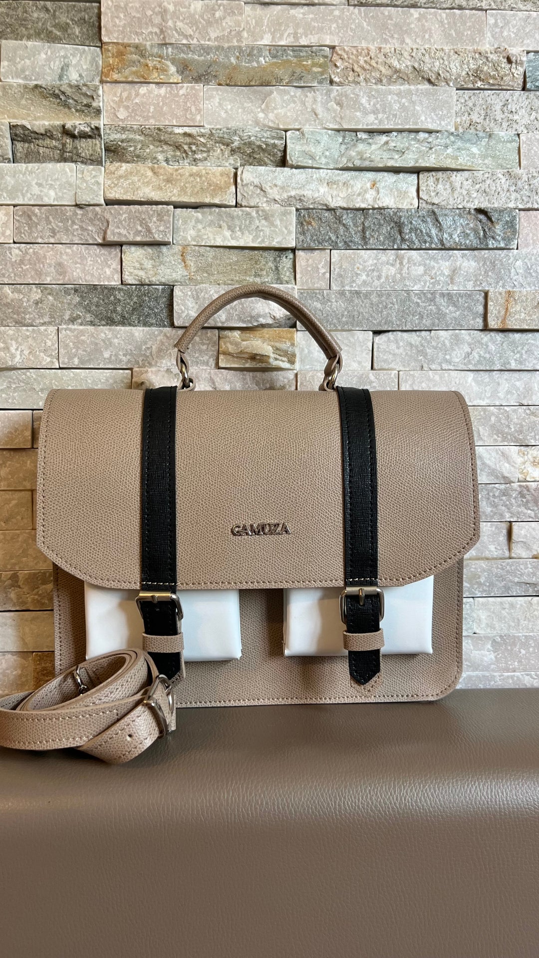 Girl Talent Capucino