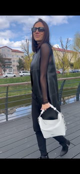 BUMERANG Rock - medium genuine leather bag with chain accessory