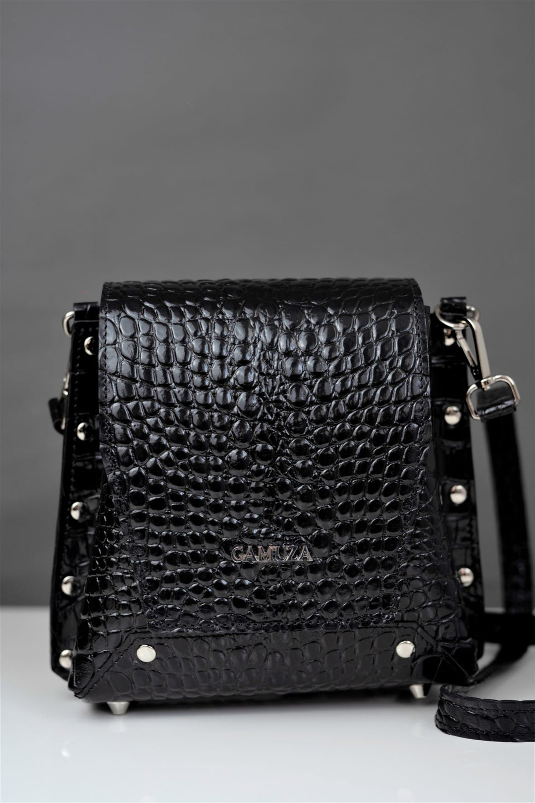 Girl Temptation Black Croco