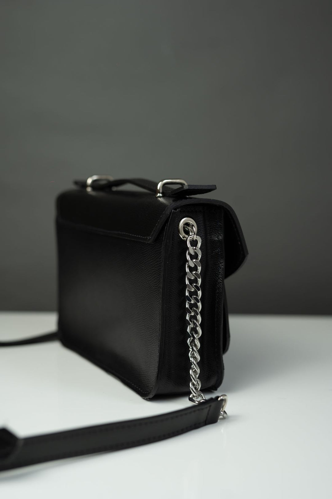 Small Intuitive black