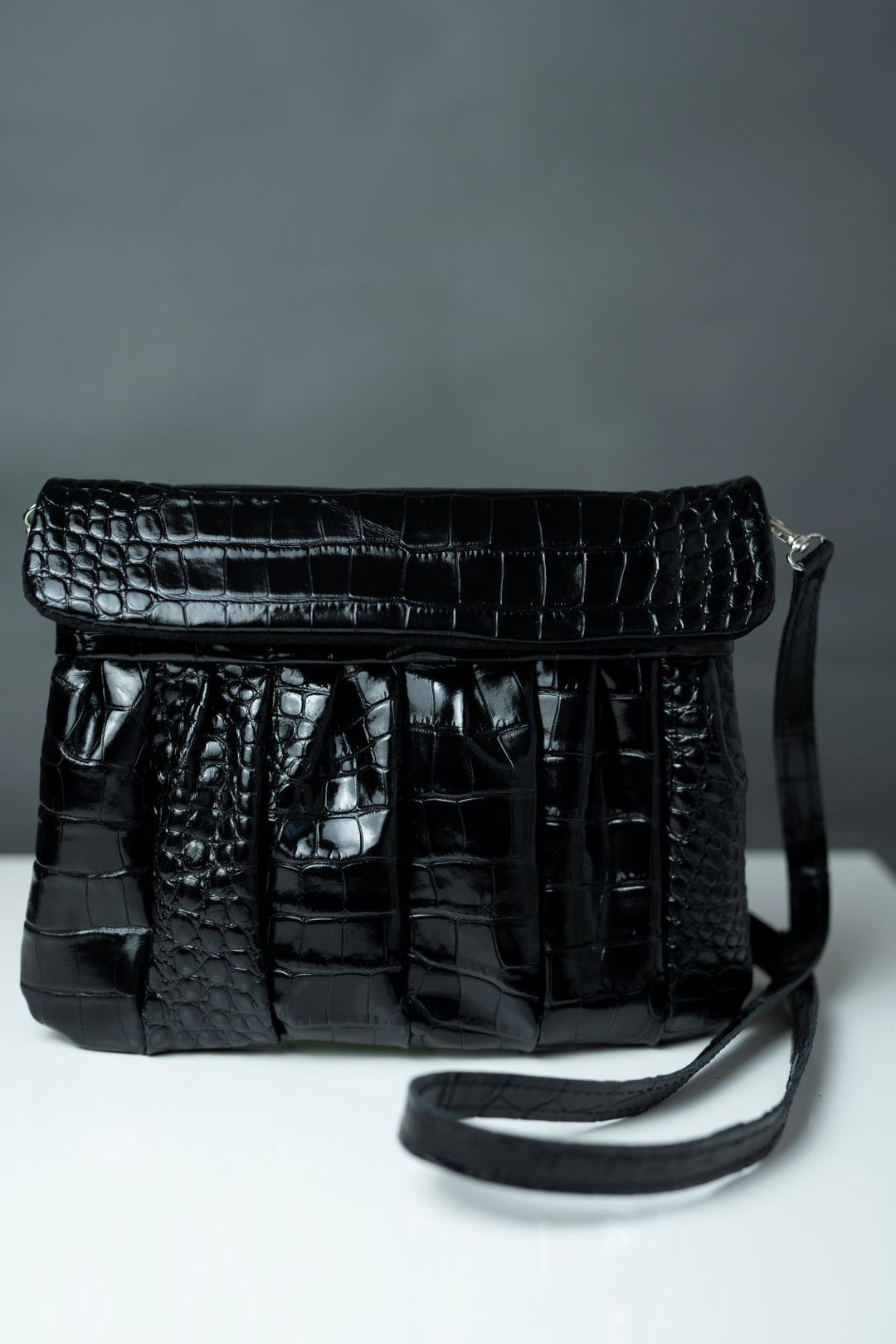 Small Elements Croco Black