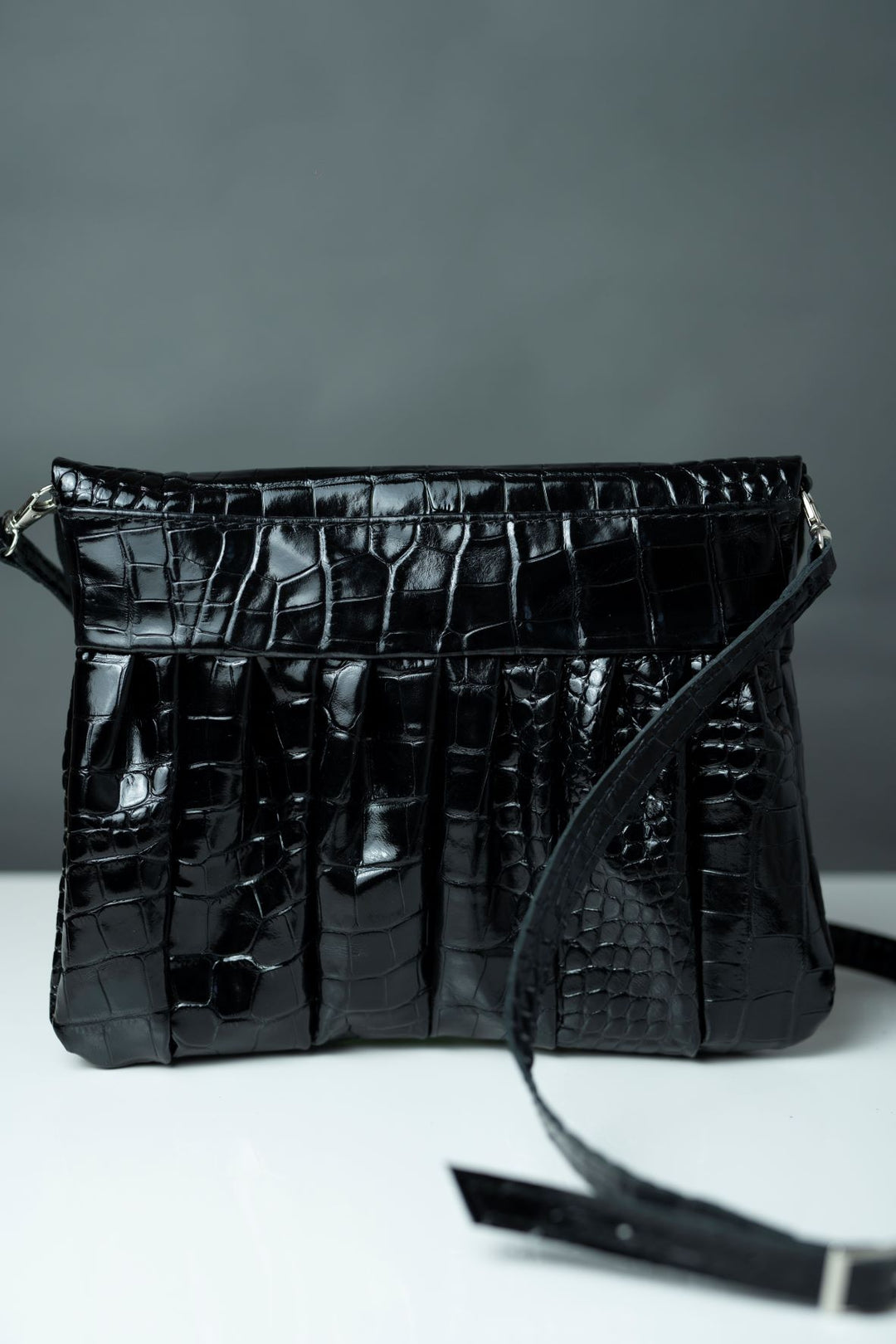 Small Elements Croco Black