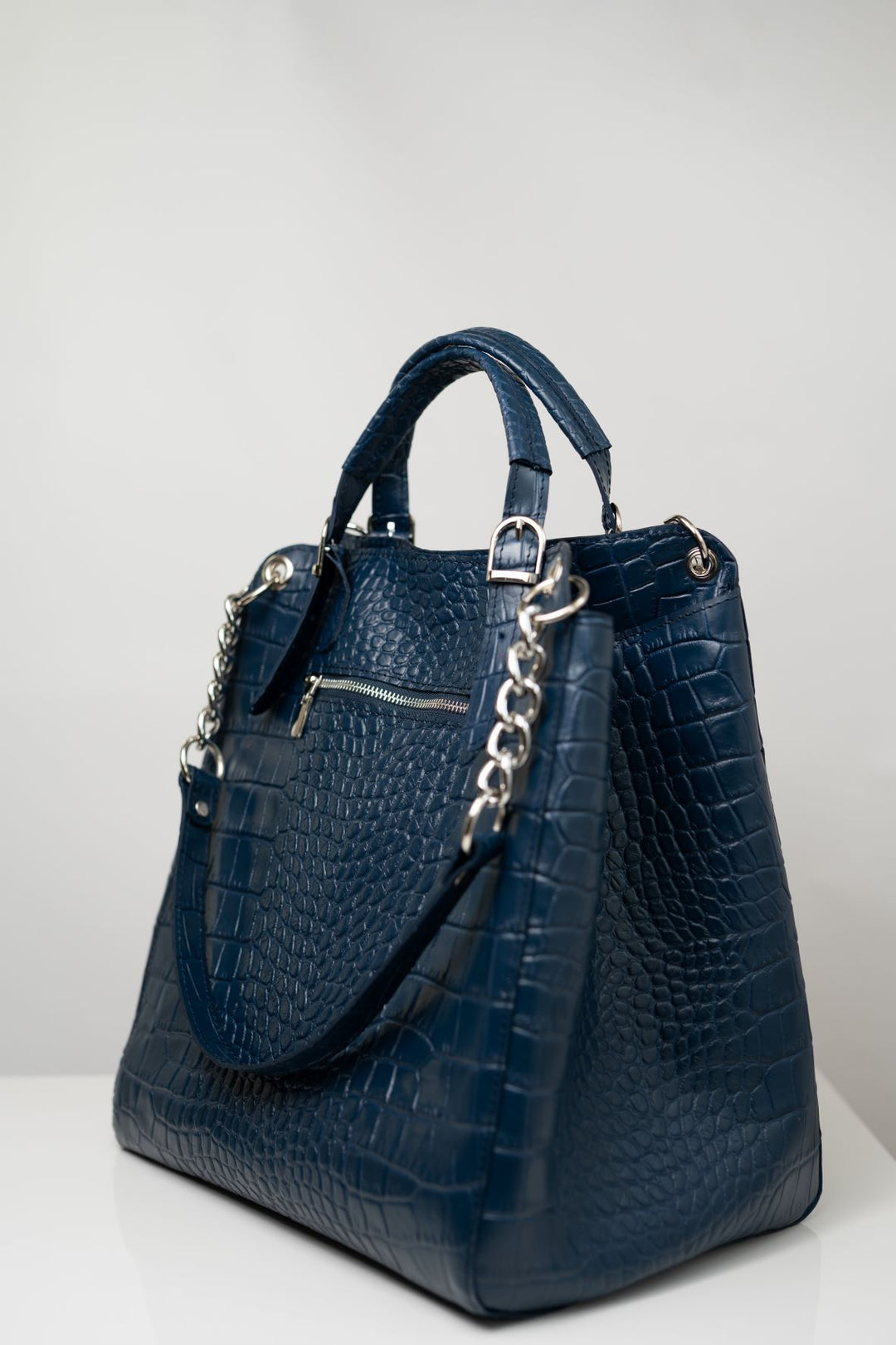 Designer Muza Bleumarin