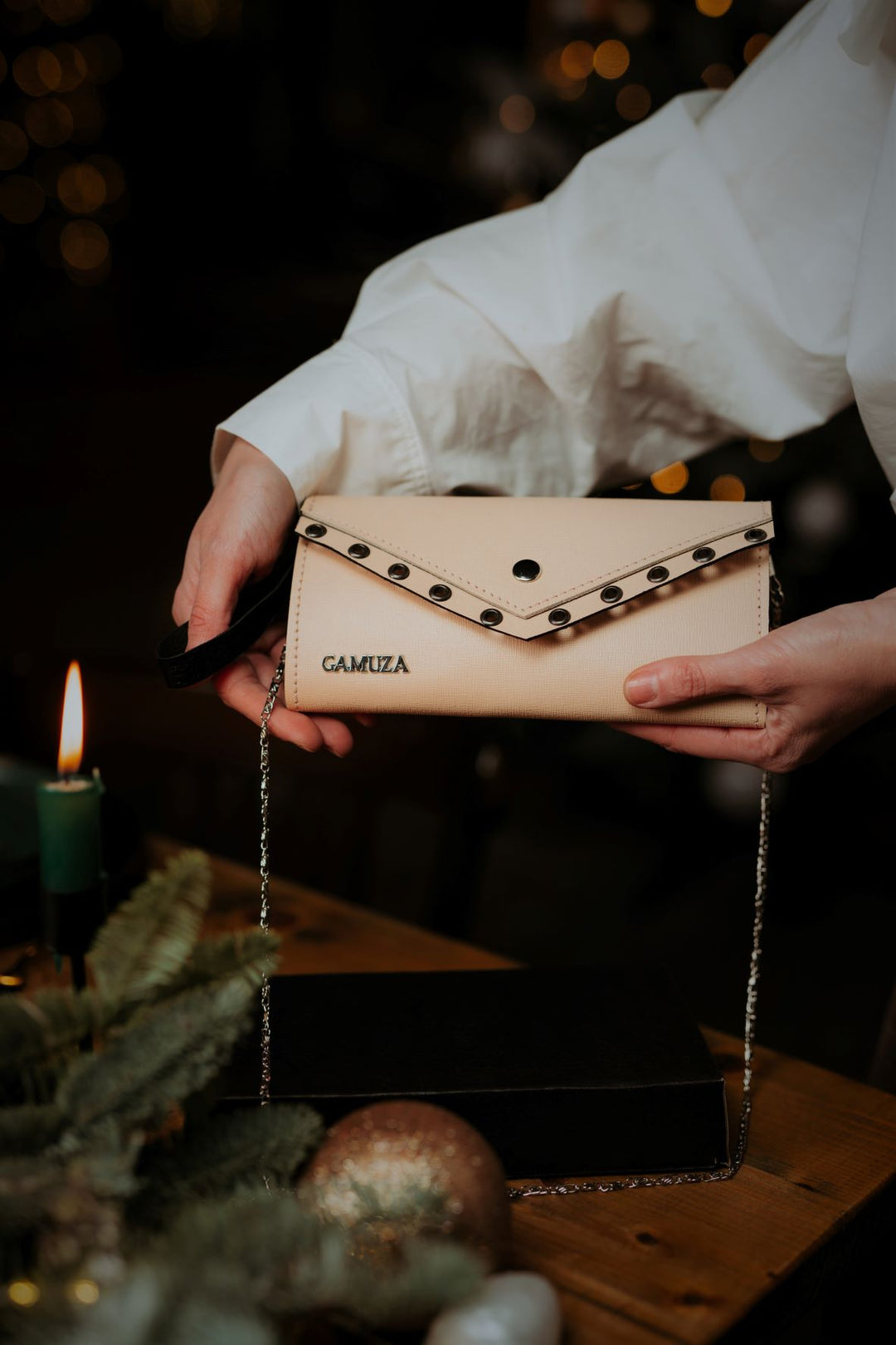 Portofel-plic roz pal