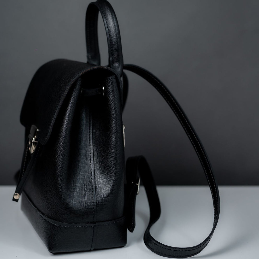 Lady Line Black