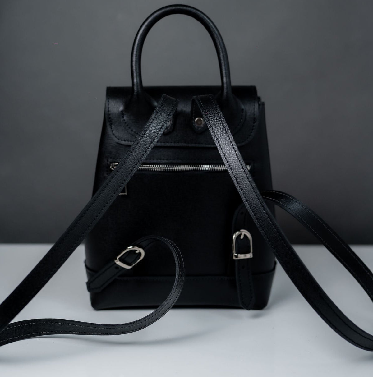 Lady Line Black